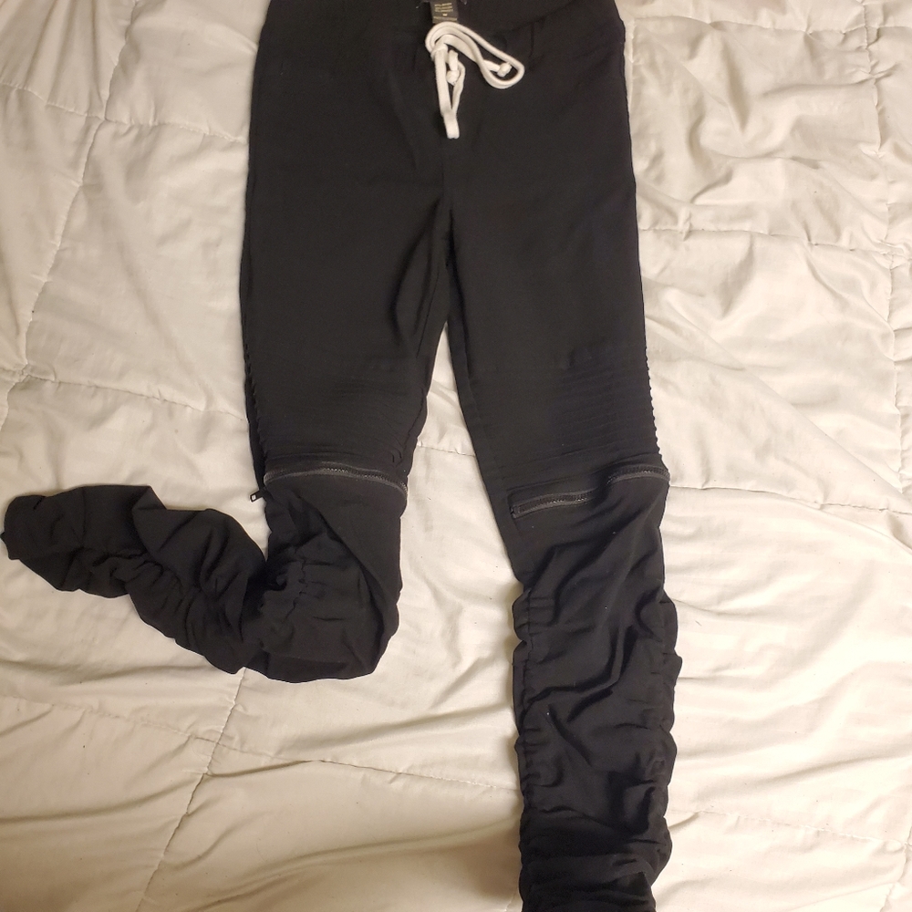Fashion Nova pants